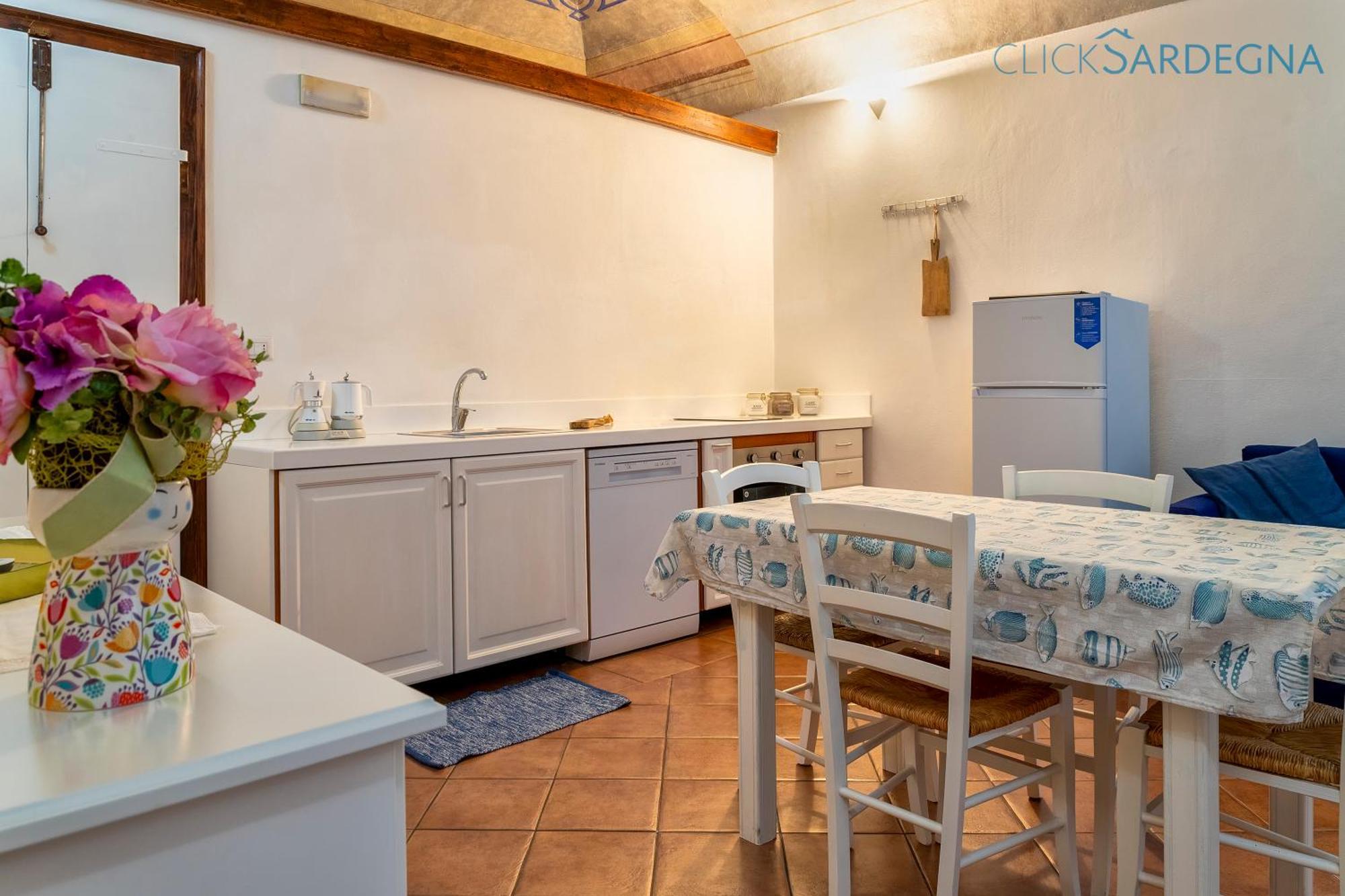 Carlo Alberto Apartment, Alghero Old Town, Near The Beach Zewnętrze zdjęcie